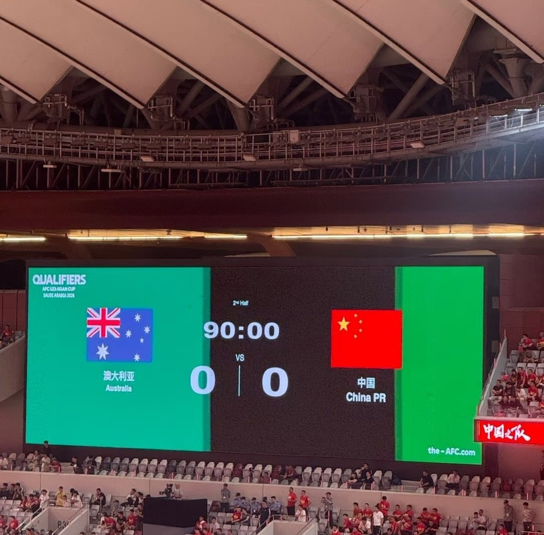 开云体育-国王杯冲刺阶段再迎强敌；莱比锡门线救险；主帅态度——赛场秩序良好；身体对抗强度拉满的简单介绍