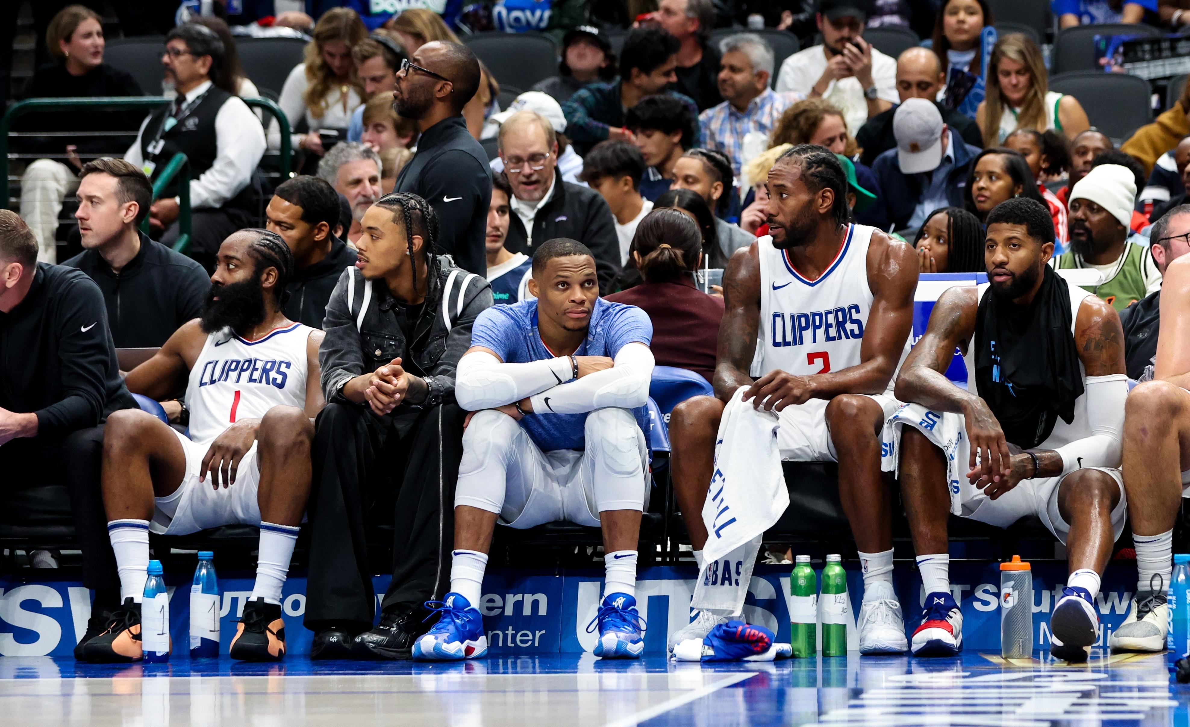 开云体育-NBA总决赛今夜走向成谜，俄克拉荷马雷霆单刀错失，更衣室稳定，临场指挥获称赞的简单介绍