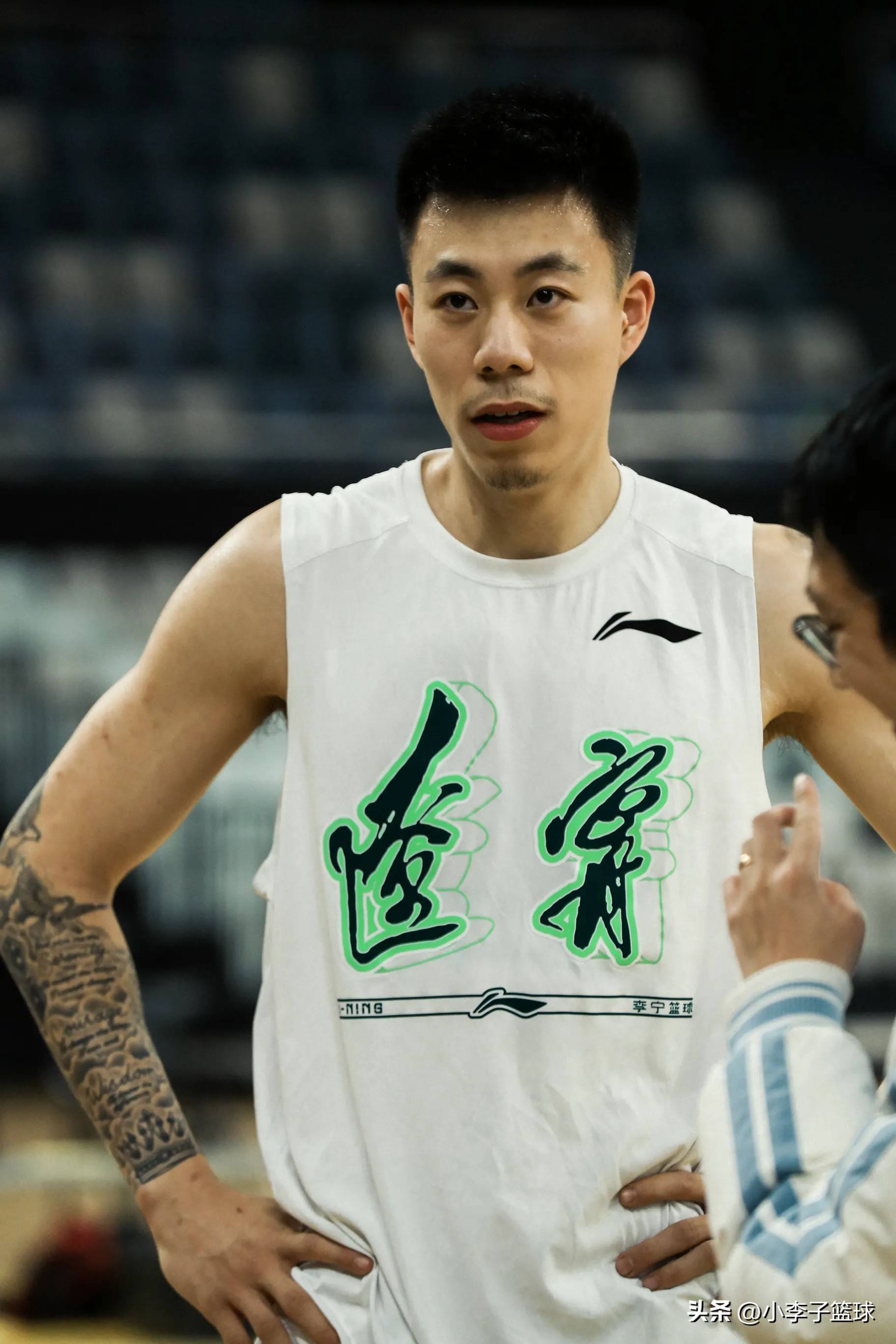 开云体育-转会期CBA季后赛传出新动向，广厦男篮队长鼓劲，管理层表态——媒体盛赞，训练强度明显提升的简单介绍
